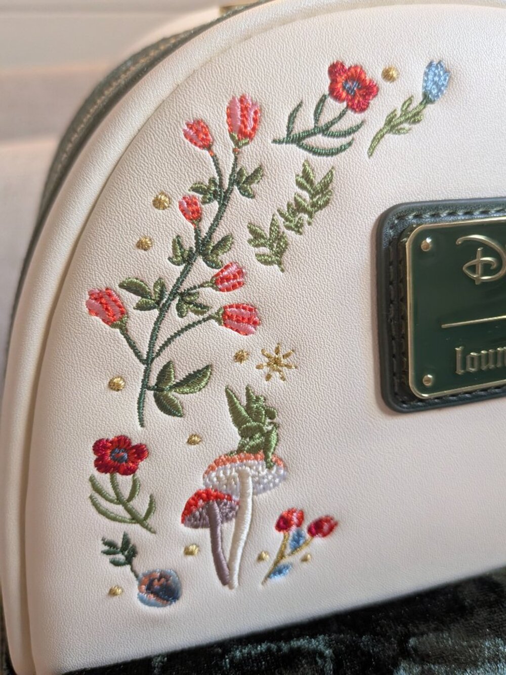 Disney Tinkerbell mini backpack Loungefly exclusive SDCC 2025 Pristine! - Picture 5 of 16